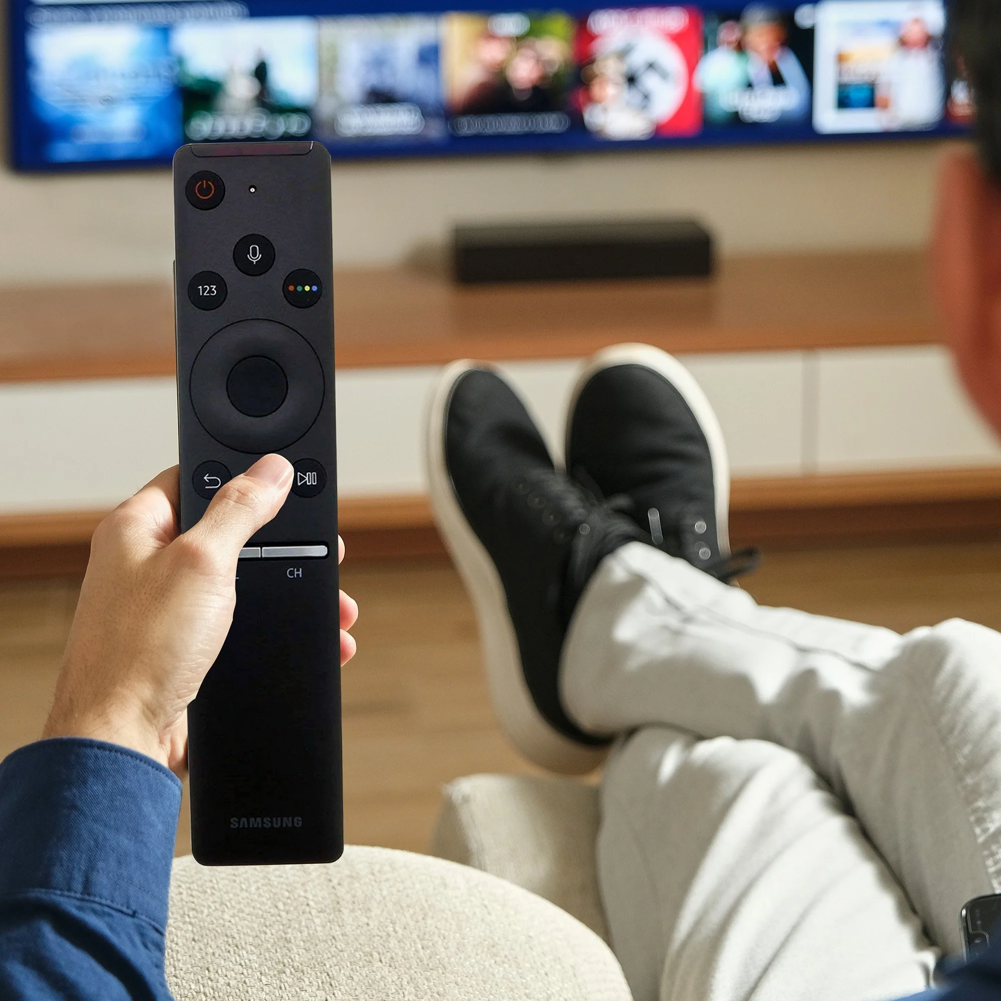 Samsung Smart Touch TV Remote (BN59-01274A) - Image 4