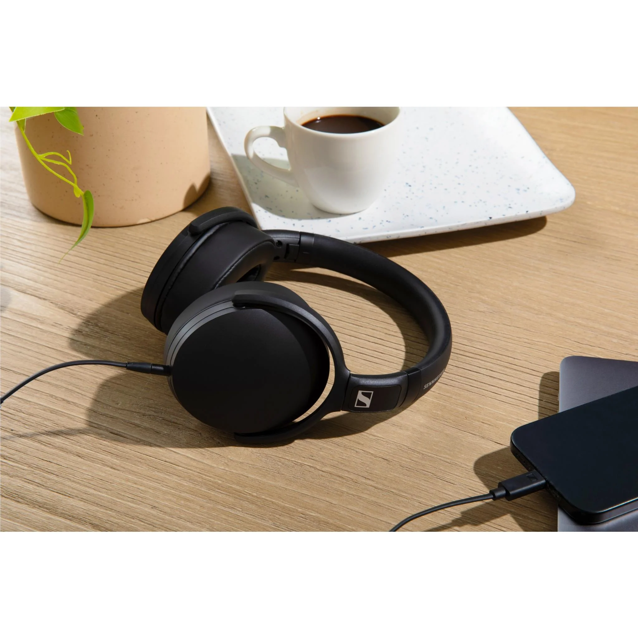 Sennheiser HD 400 Wired USB-C Over-Ear Headphones - Image 8