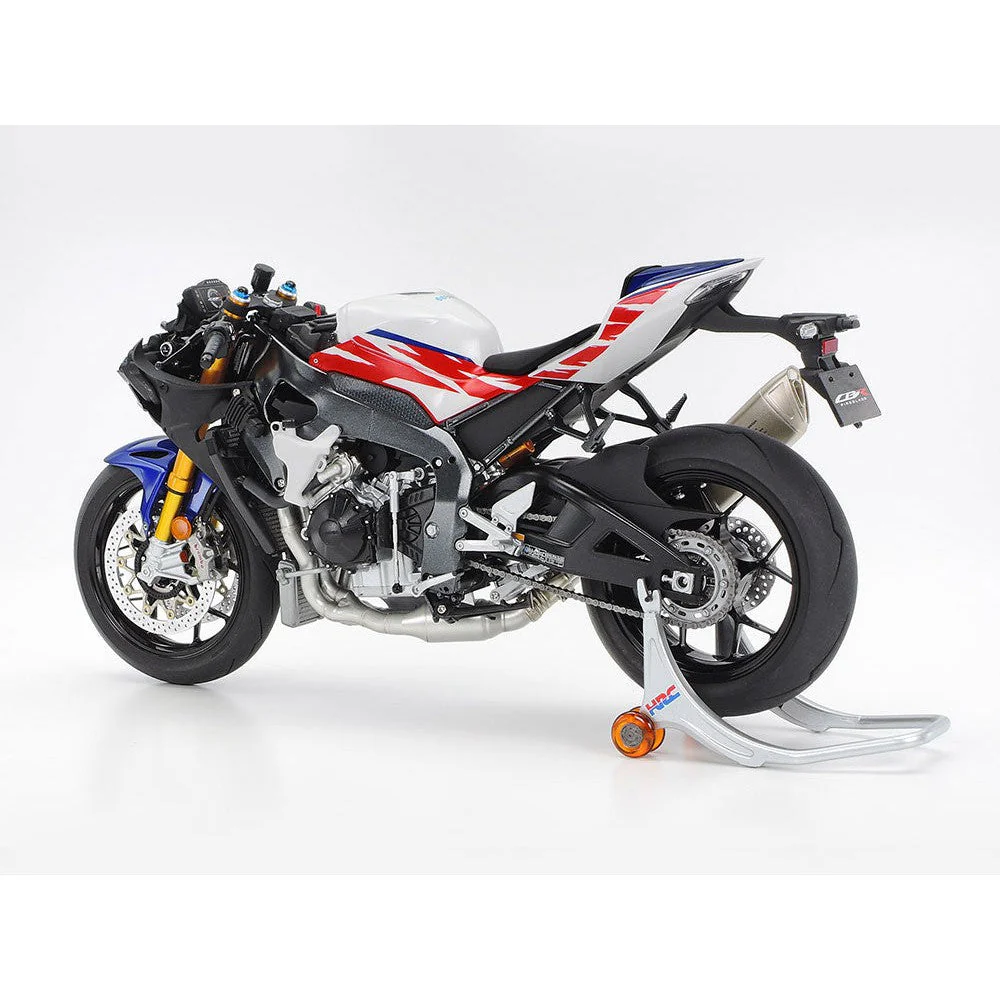 Tamiya 1/12 Honda Fireblade SP – 30th Anniversary - Image 2