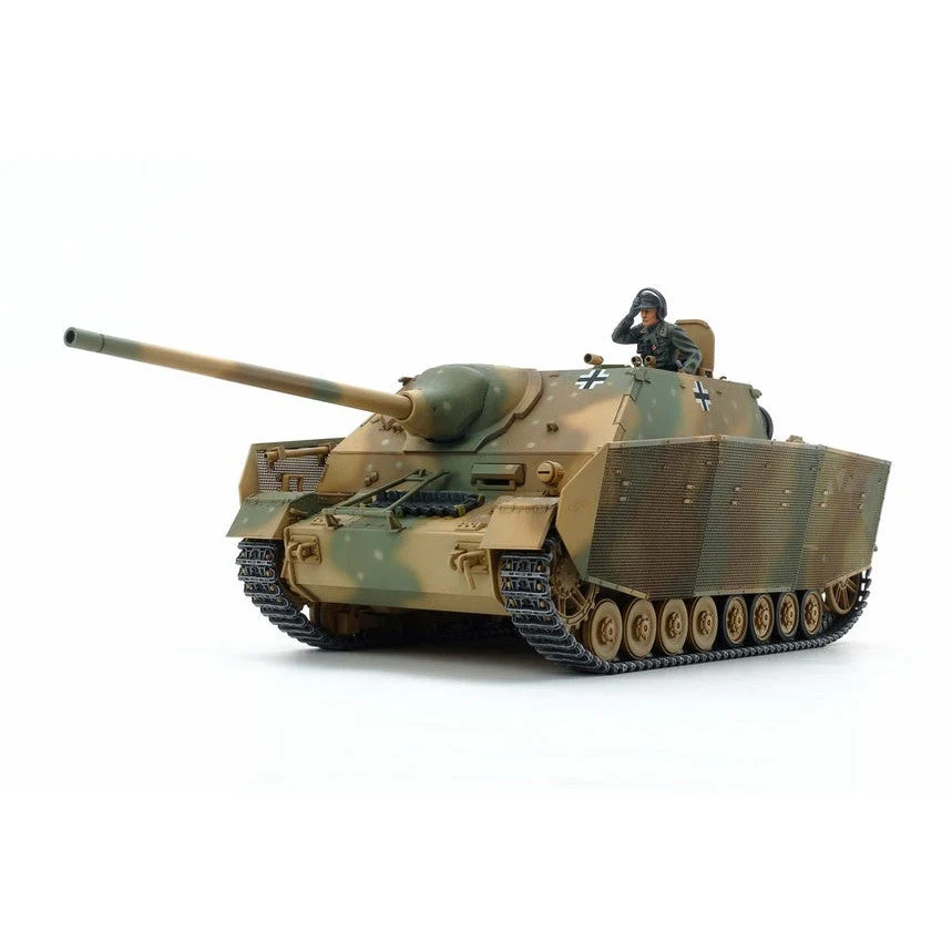 Tamiya 1/35 German Panzer IV/70A - Image 2