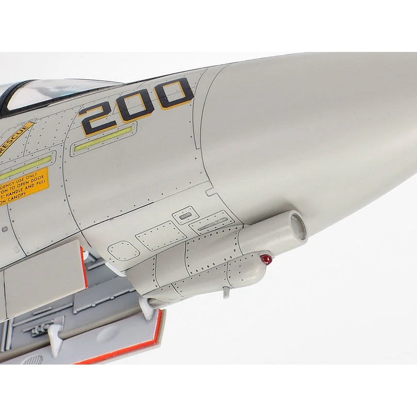Tamiya 1/48 Grumman F14A Tomcat (Late Model) Carrier Launch Set - Image 5