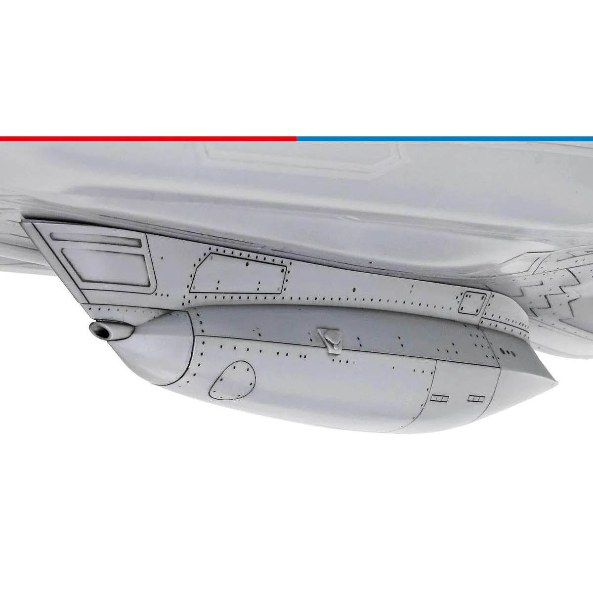 Tamiya 1/48 Lockheed Martin F-35C Lightning II Scaled Plastic Model Kit - Image 10