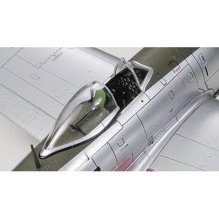 Tamiya 1/72 Republic P47D Thunderbolt Bubbletop - Image 3
