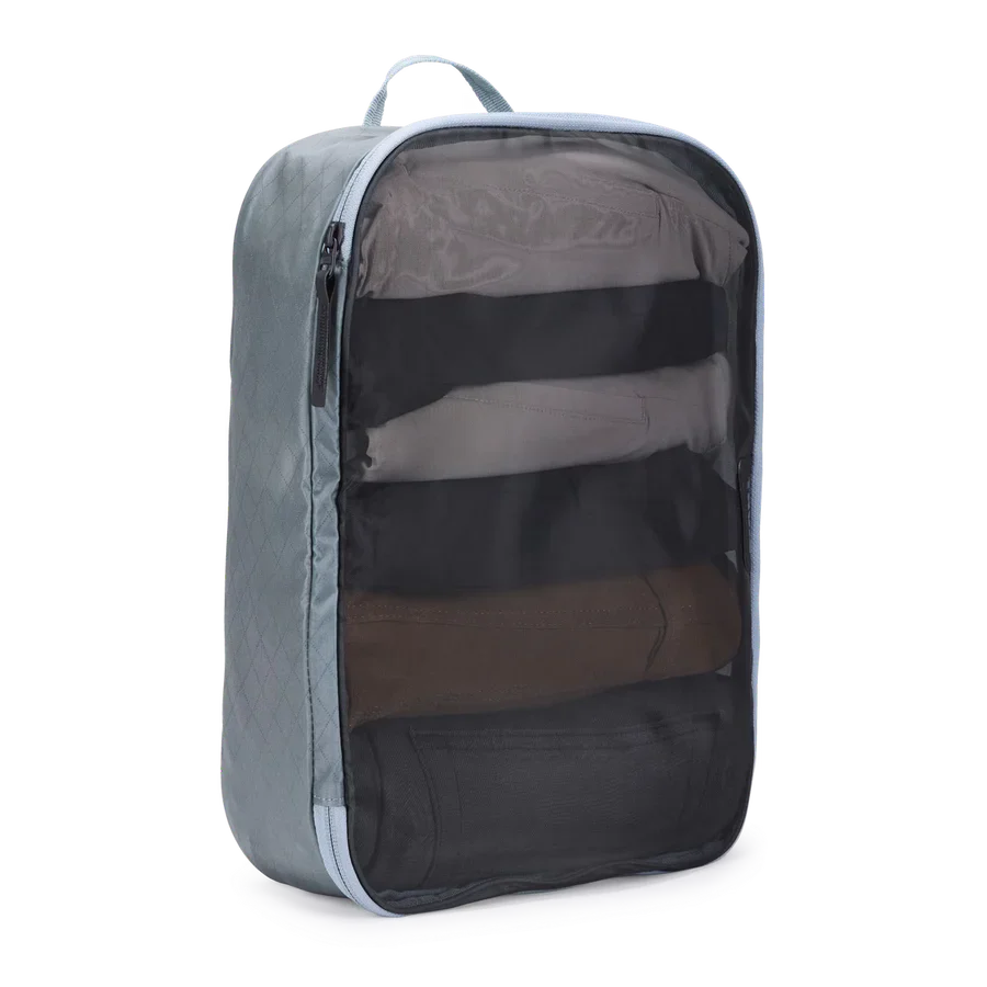 Thule Medium Packing Cube Travel Organiser Bag for Carry-On Luggage in Pond Grey