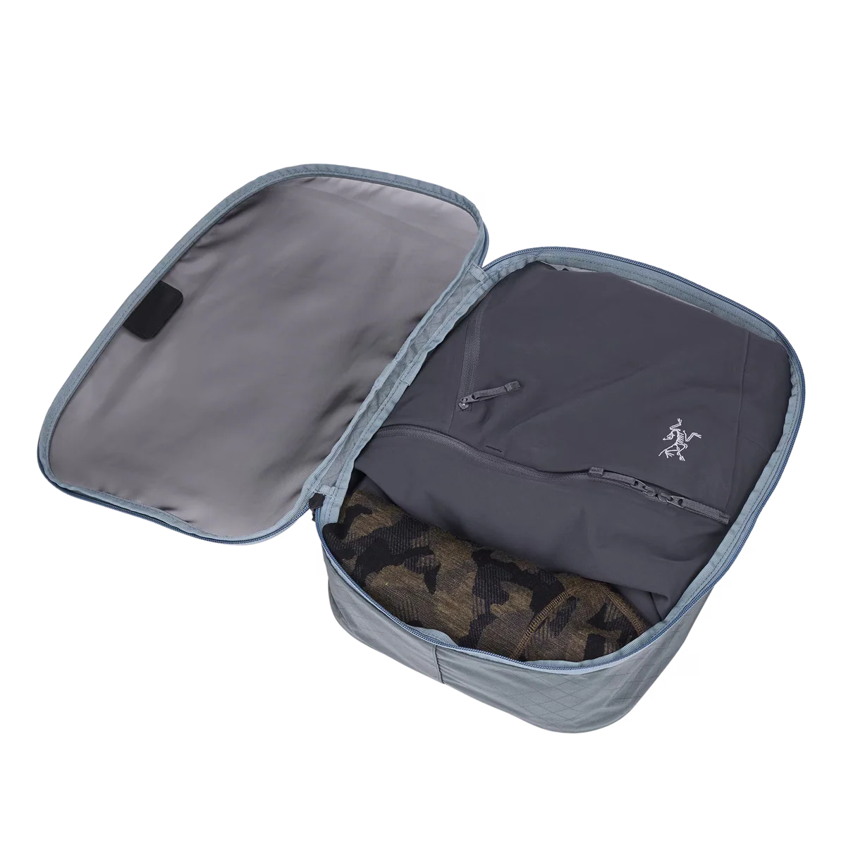 Thule Medium Packing Cube Travel Organiser Bag for Carry-On Luggage in Pond Grey - Image 7