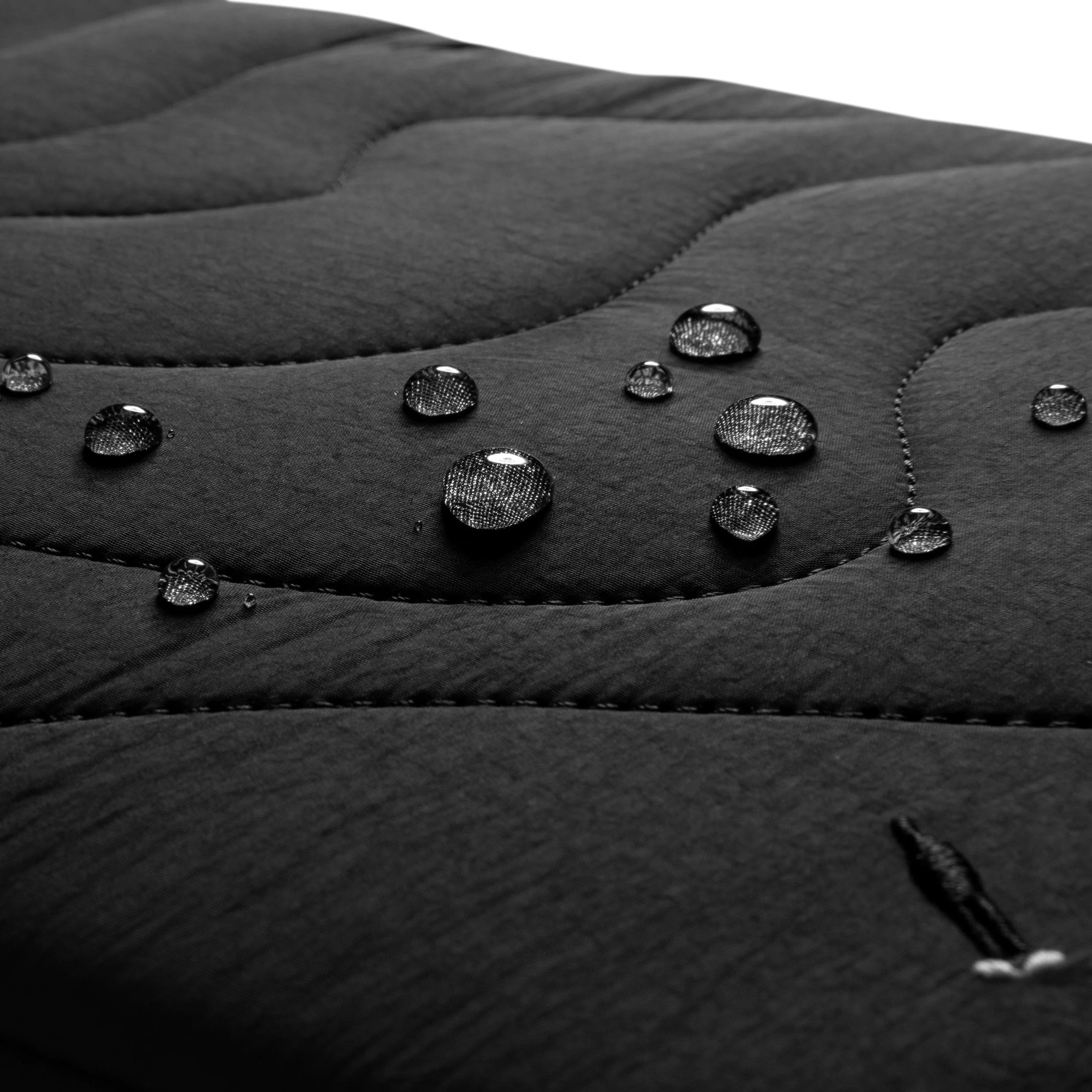 tomtoc Terra-A27 14" Laptop Sleeve (Black) - Image 4