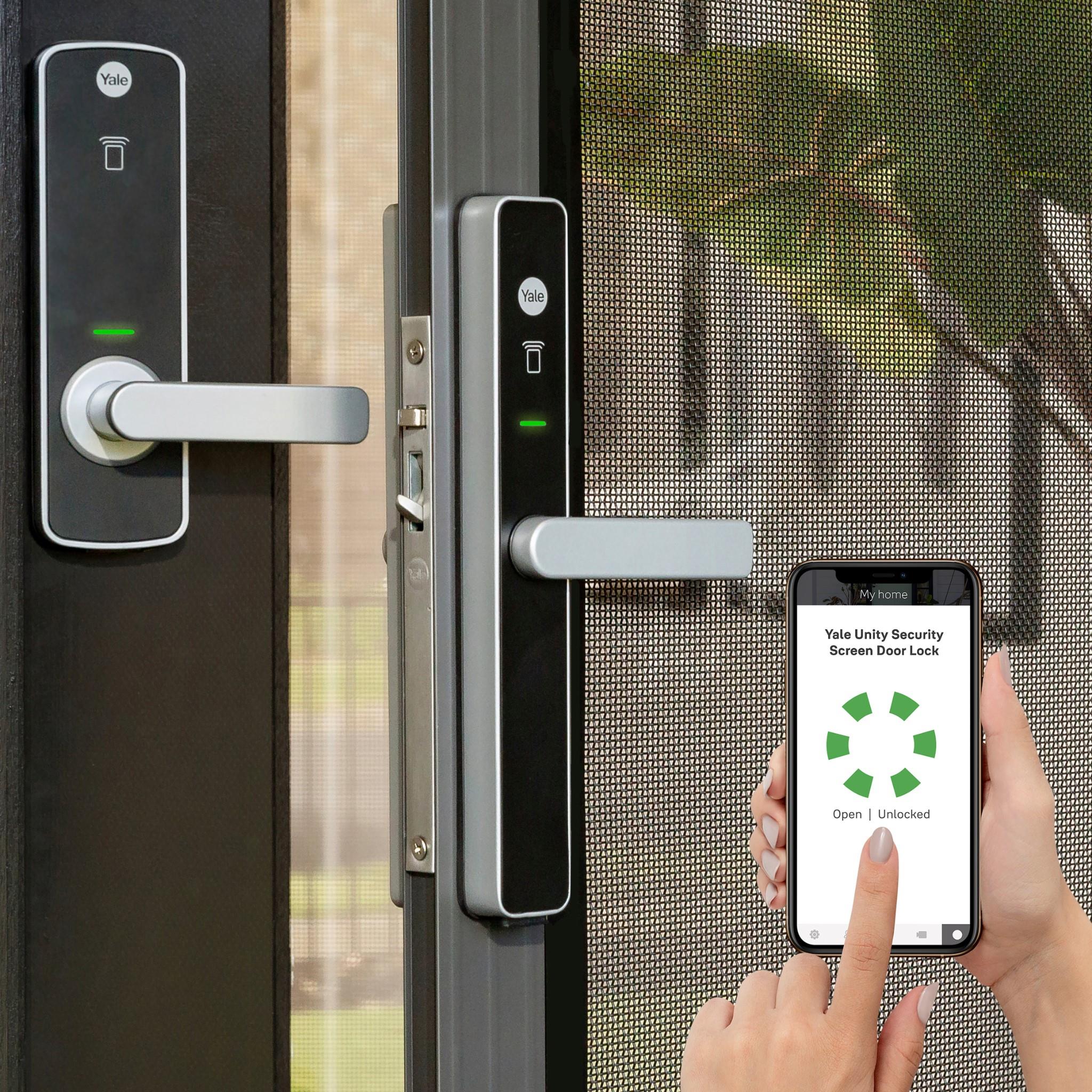 Yale Unity Security Screen Door Lock - Image 4