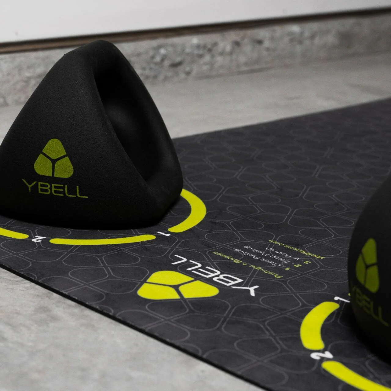 YBell 111cm Exercise Mat Workout Home Gym Fitness Yoga/HIIT Non-Slip Pad Black - Image 2